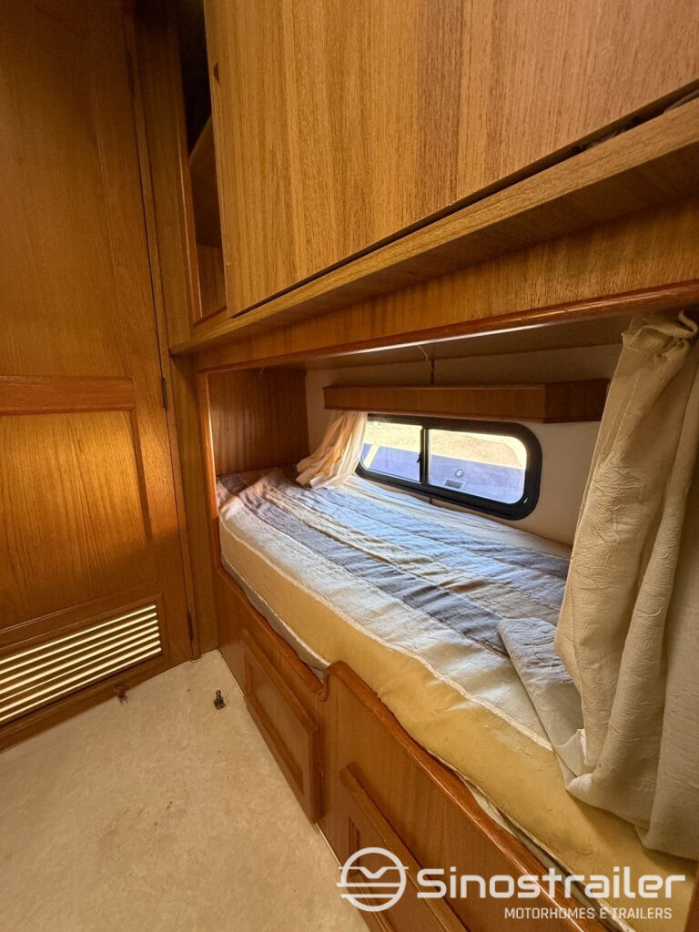 WhatsApp Image 2025-12-10 at 15.42.39 (2)