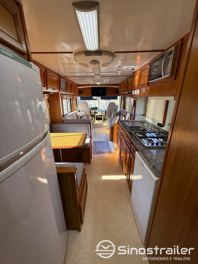 WhatsApp Image 2025-12-10 at 15.42.41 (2)