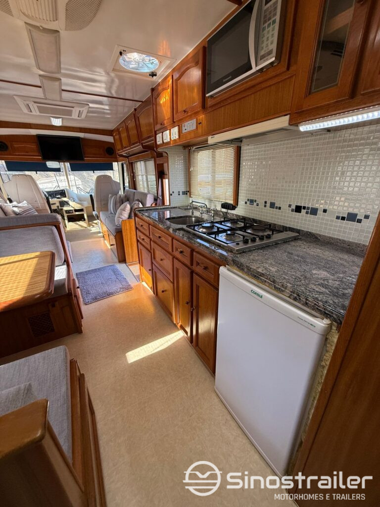 WhatsApp Image 2025-12-10 at 15.42.41 (3)