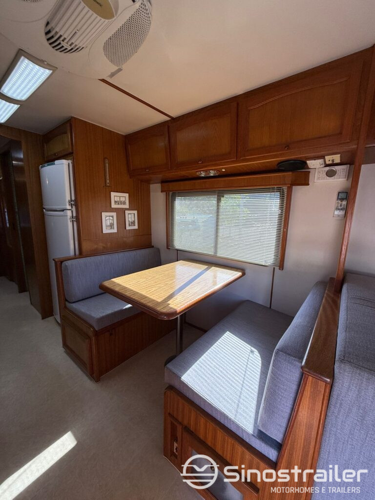 WhatsApp Image 2025-12-10 at 15.42.43 (1)