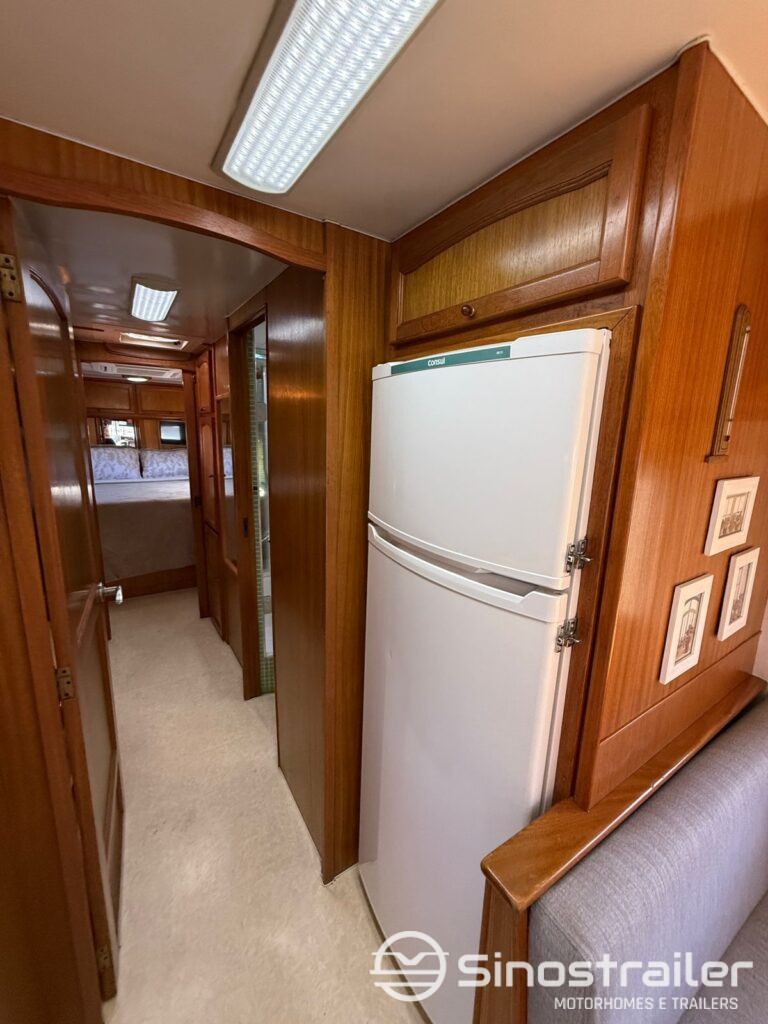 WhatsApp Image 2025-12-10 at 15.42.43 (2)