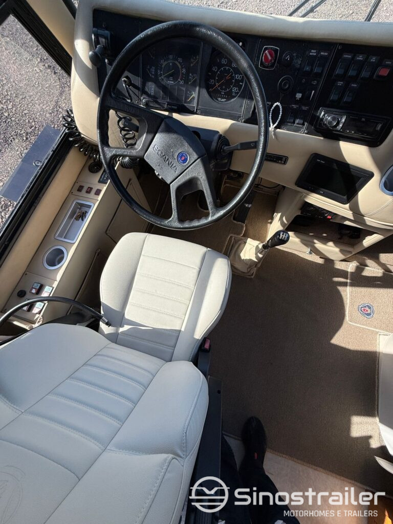 WhatsApp Image 2025-12-10 at 15.42.45 (2)