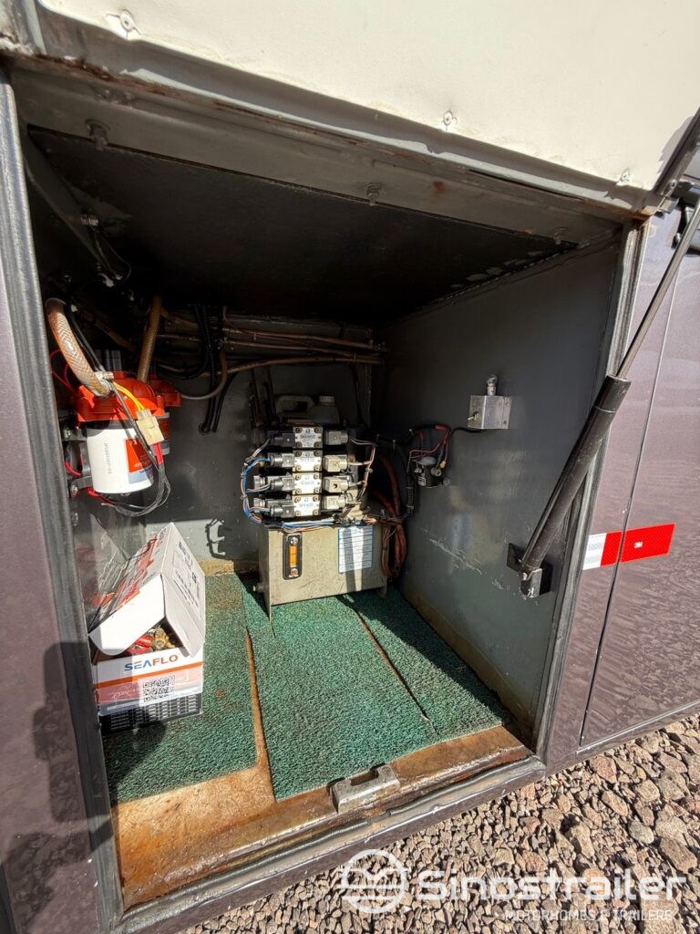 WhatsApp Image 2025-12-10 at 15.42.46