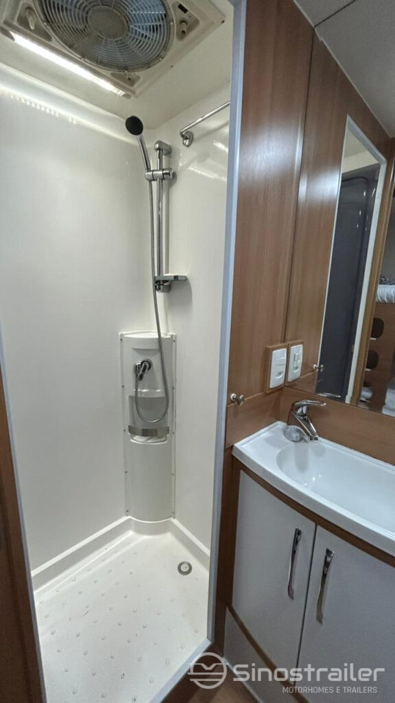 WhatsApp Image 2025-12-23 at 09.22.34