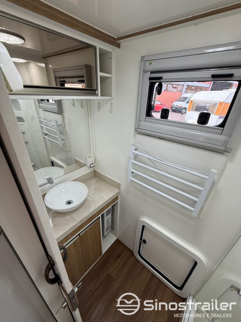 WhatsApp Image 2026-03-10 at 15.40.06